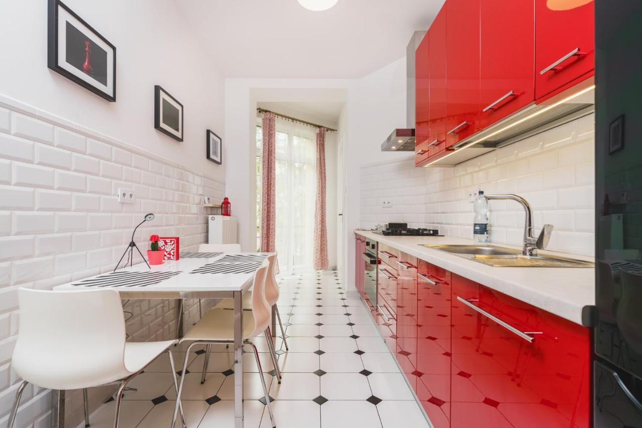 Modern Urban Escape - Old Town - By Upstairs * Cracovia