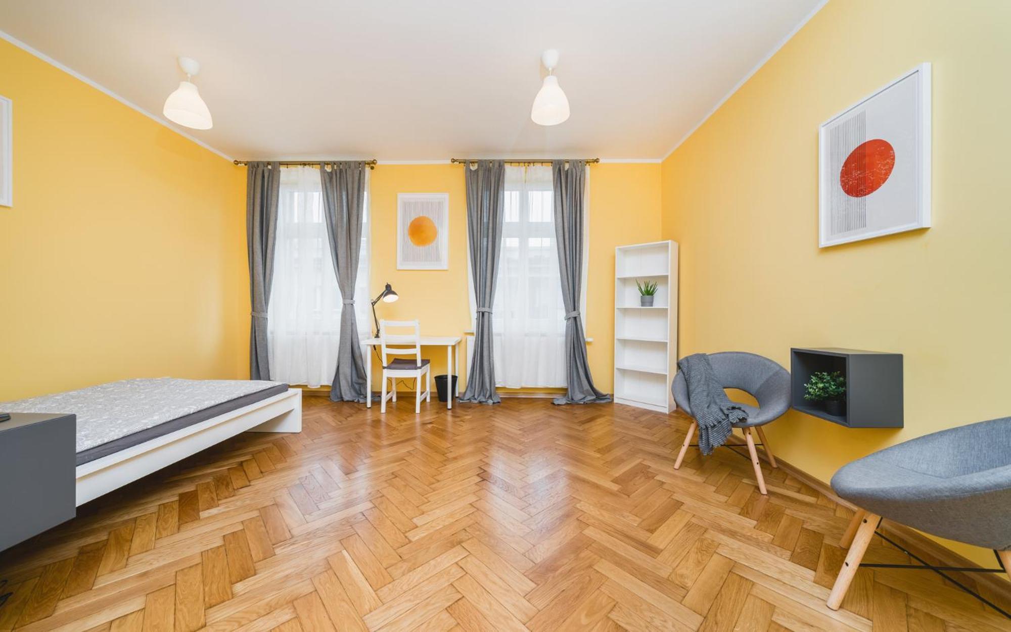Modern Urban Escape - Old Town - By Upstairs Apartment Krakau